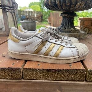 gold adidas superstars